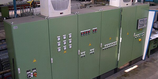 Modernizzazione di una linea di puntura completamente automatica presso ZF Lenksysteme